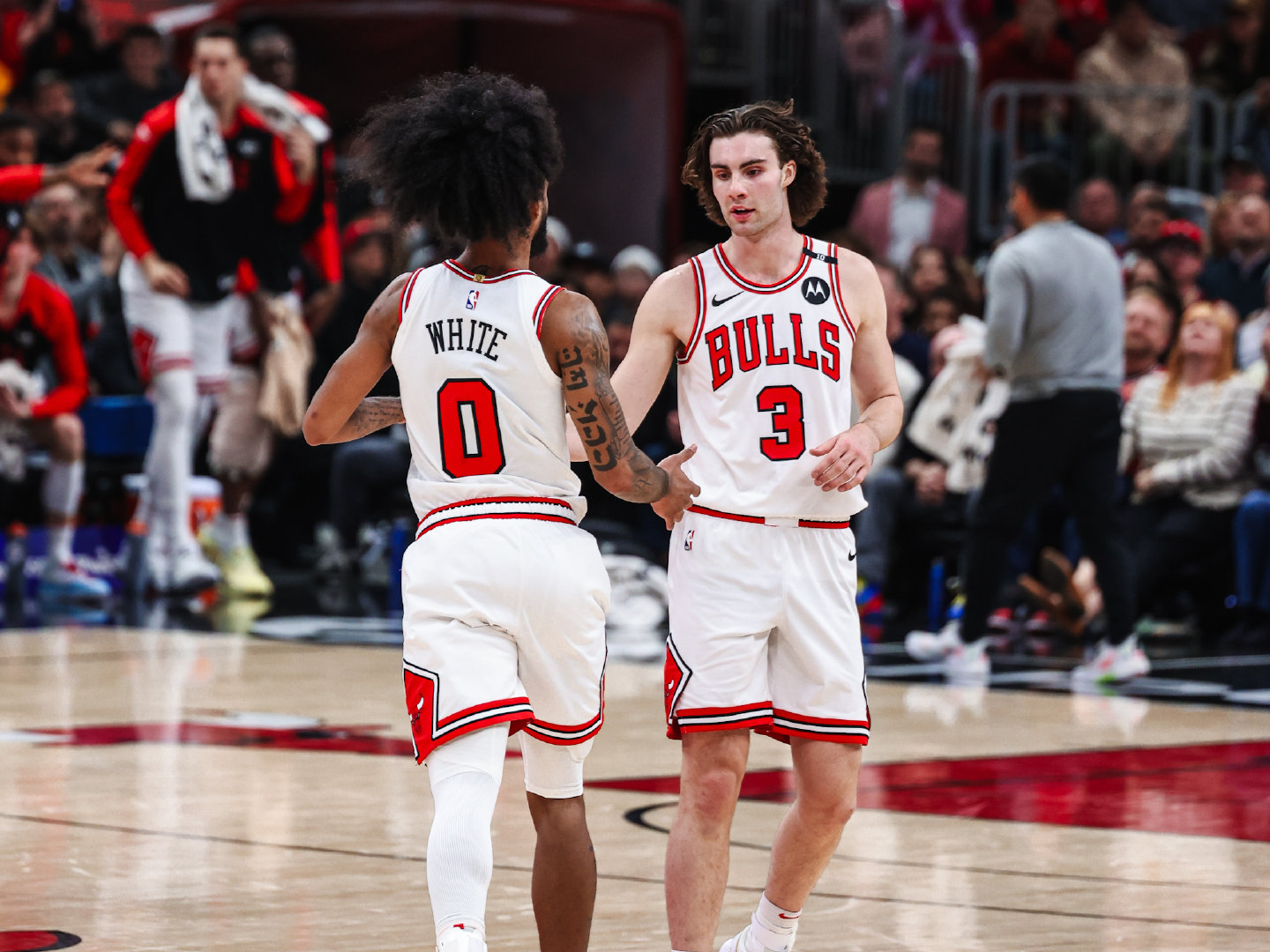 多伦多猛龙发布备战花絮，加时末段回应争议，NBA总决赛任务艰巨，更衣室氛围转暖的简单介绍-九游网页版